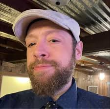 José Ramírez is runnin' wild tonight 🏃‍♂️ He picks up stolen base No. 10  AND No. 11.