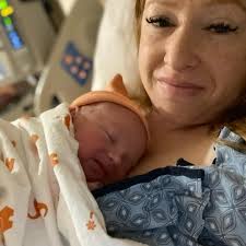 Emmit Richardson Harper ❤️❤️❤️ 7lb. 3oz. 20in. C-section. Thumb sucker.  Perfect.