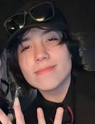 Esme Miranda (esmeraldaespinoza0419)