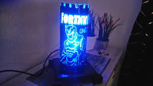 Eine Fortnite Led Tischlampe Aus Ein Pvc Rohr Selber Bauen A