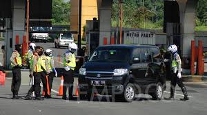 Mudik merupakan film terbaru adriyanto dewo yang pernah memberikan kita salah satu film kuliner terbaik indonesia, yaitu. Mudik Lebaran Dilarang Kemenhub Siapkan Aturan Pengendalian Transportasi Bisnis Tempo Co