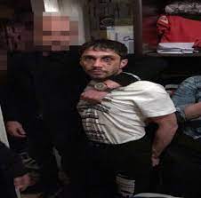 Karagümrük çetesi lideri olarak tanınan nuri ergin'in. Karagumruk Cetesinin Lideri Nuri Ergin In Oglu Yakalandi Istanbul Iline Bagli Fatih Ilcesi