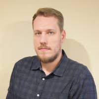 50+ profilů „Peter“