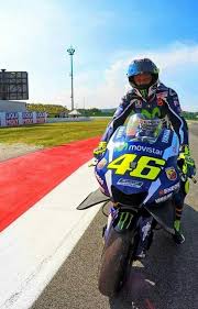 Epingle Par Adi Ns Sur Motogp Misano Circuit World 1 1 September 2 0 1 6 2 Nd Supermotard Motorcycle Animaux