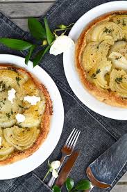 G2food Onion Tarte Tatin Vegetarian Recipes Healthy Tart Recipes Savory Savory Pie