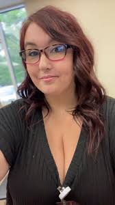 Never been told I look like anyone 🤷🏼‍♀️