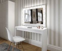 Hollywood Isikli Kulis Makyaj Aynasi Ve Masa Mobilya 548978 Zet Com