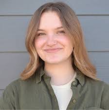 Margaret Deshotel's Instagram, Twitter & Facebook