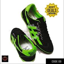 Tujuan olahraga futsal adalah mamasukkan bola ke gawang lawan. Kasut Futsal Leo Murah Cod Melaka Shoes For Sale In Ayer Keroh Melaka Mudah My