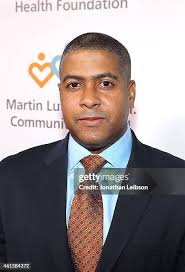 20 Dr John Chandler Photos & High Res Pictures