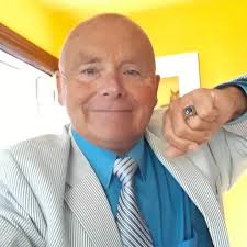 Jerry Butler has passed away. I never met this man, but I learned so much  from him. Especially when I first started taking singing seriously, I  listened to his phrasing and how