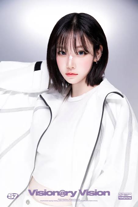 Kim Nakyoung (김나경) Profile