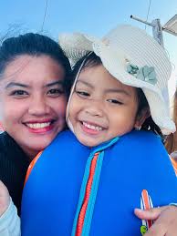 Hi, host families! My name is Satoka. I am 25 years old and I'm from Japan  🇯🇵 I'm looking for a host family for my second year🔅 🗓️Available: From  9th April 2025