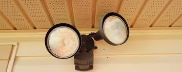 If you frequently have your hands full when walking into the laundry room our list of the top seven best motion detecting lights was extensively reviewed across a wide range of platforms. How To Reset Outdoor Motion Sensor Lights Step By Step Krm Light