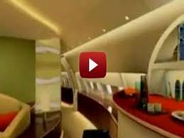 في 2013، ألزمت محكمة بريطانية الوليد بن طلال بدفع عمولة قدرها عشرة ملايين دولار في قضية رفعتها ضده سيدة أعمال أردنية كانت وسيطاً بصفقة بيع طائرة خاصة فاخرة لمعمر القذافي في العام 2003 ب 120 مليون. Ø¨Ø§Ù„ÙÙŠØ¯ÙŠÙˆ Ø§Ù„Ù‚ØµØ± Ø§Ù„Ø·Ø§Ø¦Ø± Ù„Ù„Ø£Ù…ÙŠØ± Ø§Ù„ÙˆÙ„ÙŠØ¯ Ø¨Ù† Ø·Ù„Ø§Ù„