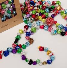 Candy Wrapper Garland Candy Wrappers Holiday Crafts Christmas How To Wrap Flowers