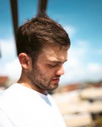 Much needed rest day in Tuscany after some very hard couple of stages 😴🏖️  Hoping the legs are back for tomorrow's TT at @giroditalia 📸  @sugarshack_mkg