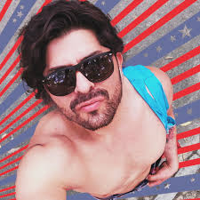 Ricky Ricks (@croittle) • Instagram photos and videos