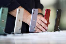 Apple Iphone 11 Goes On Sale In Dubai And Here S How Much Cost In Uae Uae Barq