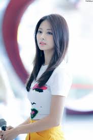 Pin On K Pop Babe Pics