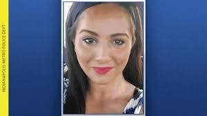 Angela Barlow's Instagram, Twitter & Facebook