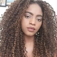 KARLA PAZ LEDESMA (@karla_speak)