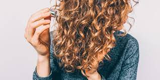 Improve the health of your scalp: Olive Oil For Hair Benefits Downsides How To Use