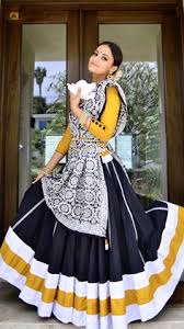Maybe you would like to learn more about one of these? 95 Chaniya Choli Ideas In 2021 Chaniya Choli Indian Designer Wear Kids Designer Dresses
