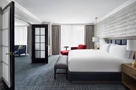 Where To Buy The Feather Beds Used In Ritz Carlton Hotels Luxury Hotel Room Bedroom Hotel Bedroom Suite