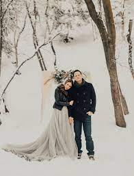 Surprise Winter Proposal Chantel Lauren Dress Winter Wedding Trends Wedding Portrait Poses Winter Mountain Wedding