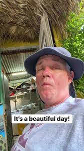 Darla Patton's Instagram, Twitter & Facebook