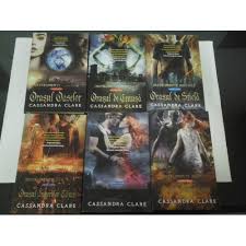 Maybe you would like to learn more about one of these? Cassandra Clare Instrumente Mortale 6 Carti