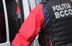 Inspectoratul de politie judetean sibiu solicita sprijinul cetatenilor in vederea identificarii unei persoane banuite de savarsirea unei infractiuni furt, fapta comisa pe bulevardul mihai viteazu din municipiul sibiu. Prin Ordin Mai Un Fost È™ef Al Bcco ConstanÈ›a Numit Inspector È™ef Al Ipj GalaÈ›i