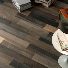 Ceramiche Fioranese Piastrelle In Gres Porcellanato Per Pavimenti Esterni E Per Rivestimenti Interni Wood Effect Tiles Wood Doors And Floors