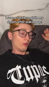 What Does It Mean When You Dream of A Body with No Face