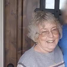 Suzanne Gibson's Instagram, Twitter & Facebook