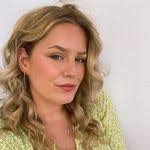 Connie Balding's Instagram, Twitter & Facebook