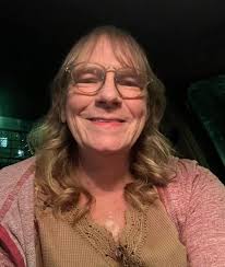 Short haircut for older Ladies