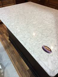 riverstone quartz flaked pearl