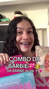 Provando o Combo da Barbie do Burger King! 💖👑