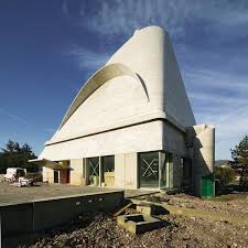 Saint peter ) is a concrete building in the commune of firminy, france. Kirche Saint Pierre In Firminy Vert Spatzunder Db Deutsche Bauzeitung