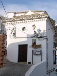 Setenil de las bodegas is a town and municipality in the province of cádiz, spain, famous for its dwellings built into rock overhangs above. Setenil De Las Bodegas Offizielle Tourismus Webseite Von Andalusien