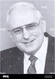 Agri-news. Agriculture. January 9, 1989 For immediate release New DA in  Spirit River Spirit River has a new district agriculturist who hails from  Saskatchewan. Kent MacDonald was raised in Moosomin, Saskatchewan