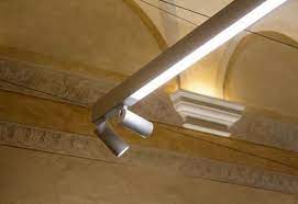 Rail Suspension And Newton Rail System Illuminate Uffici Renergetica Genova Italy Illuminazione Design