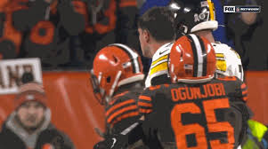It has been a week since cleveland browns star defensive end myles garrett and pittsburgh steelers quarterback mason rudolph got into a tussle. Why Myles Garrett S Accusation Against Mason Rudolph Doesn T Hold Up