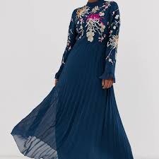 Shop the latest styles of petite guest of wedding dresses including maxi and cocktail at macys. 19 Best Winter Wedding Guest Dresses Under 100 Of 2021