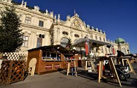 Et puis le routard république tchèque et slovaquie c'est toujours : Marche Jour Vienne Autriche Vienne Europe Autriche Republique Tcheque Slovaquie Siege Hublot
