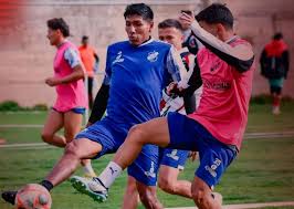 “Vamos a dejar la vida en la cancha”, aseguró el defensor Rodrigo Ávila