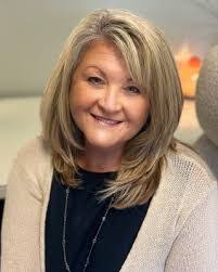 Paula Maness's Instagram, Twitter & Facebook