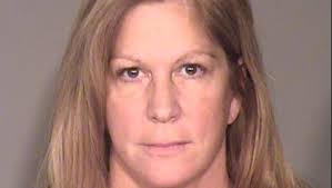 Woman pleads guilty to theft from Oxnard car dealerships